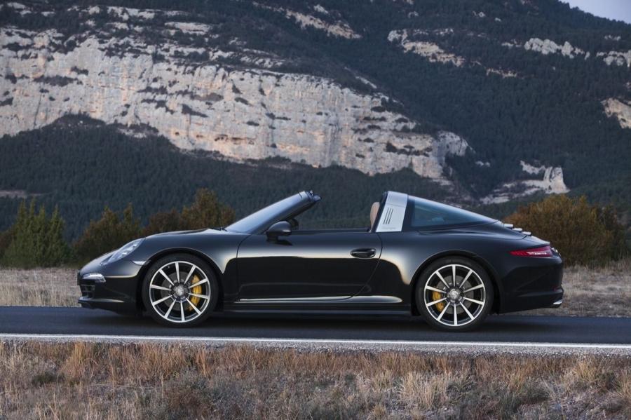  Porsche 911 Targa 2014 года  (фото 5 из 42)